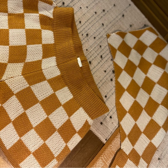 The Foxy Kind Check Me Out Set in Small - Picture 3 of 7